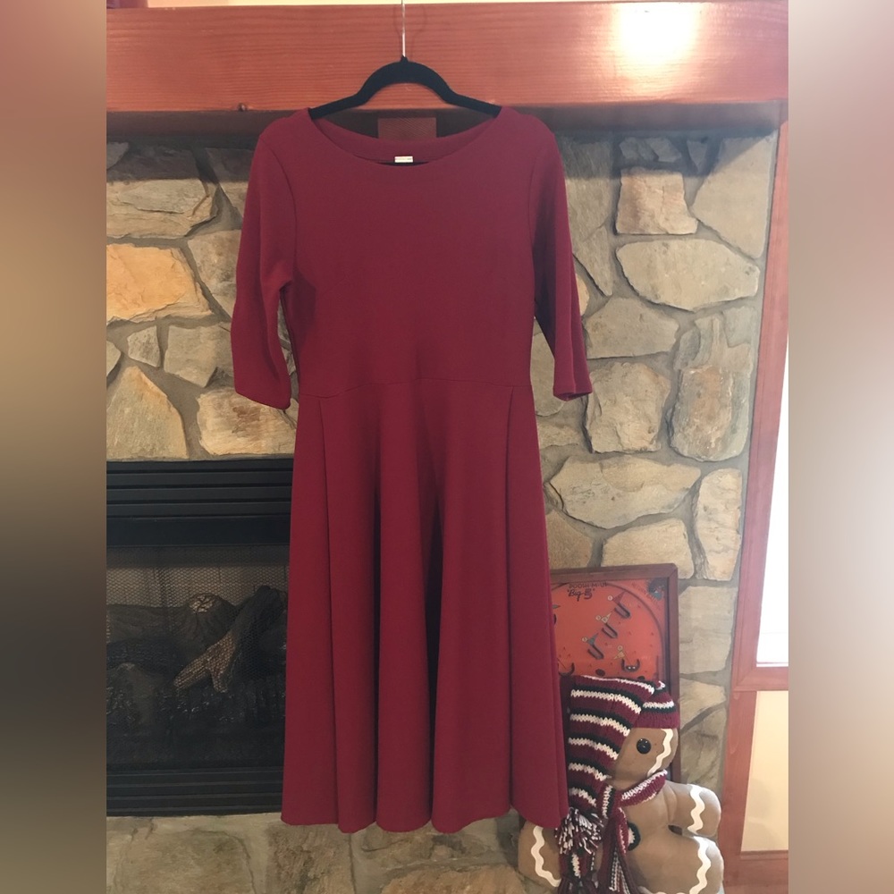 Burgundy Liverpool Fit and Flare Dress 💕 - Picture 2 of 2